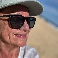 Vicki P.