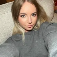 Mary J.